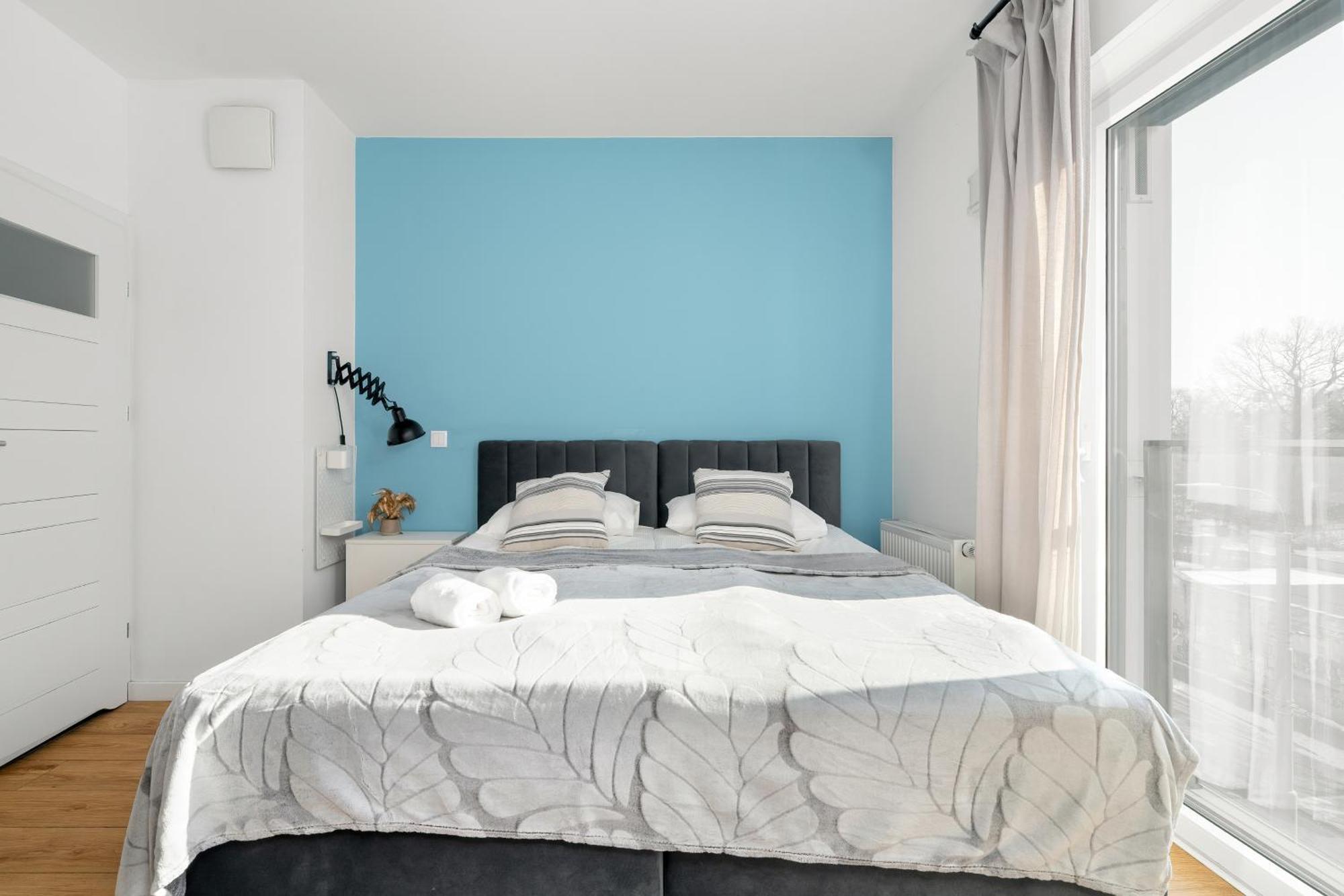 Klimatyczne I Nowoczesne Studio Very Berry W Poznaniu By Noclegi Renters Extérieur photo